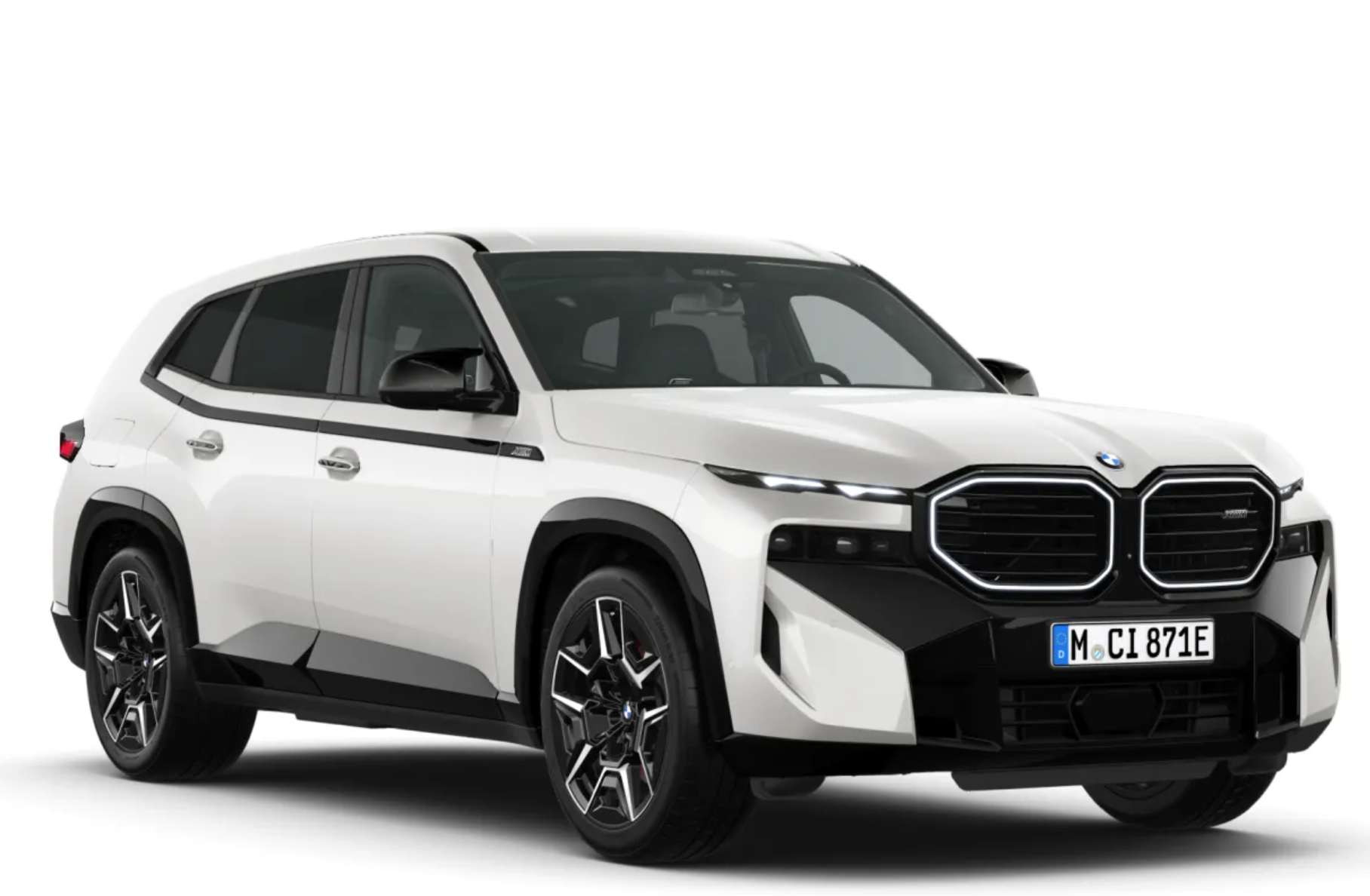 BMW XM 50e | nové super sportovní hybrid SUV | novinka 2023 | V6 + elektromotor | nadčasový design | luxusní interiér | super sportovní jízdní vlastnosti | objednávky prvních aut online | AUTOiBUY.com